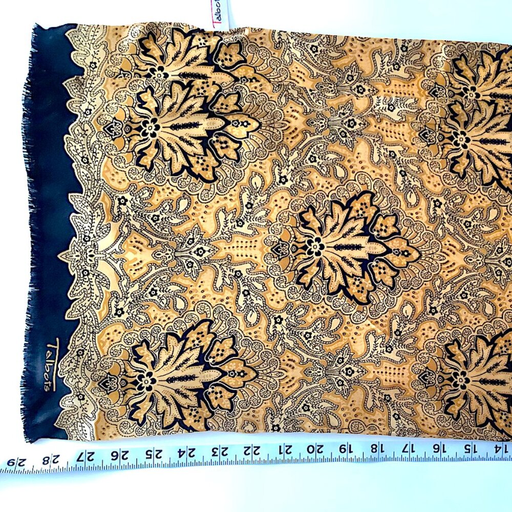 Talbots multi-colored rectangle paisley pattern scarf, 100% silk, 11 x 58 inches - Picture 5 of 9